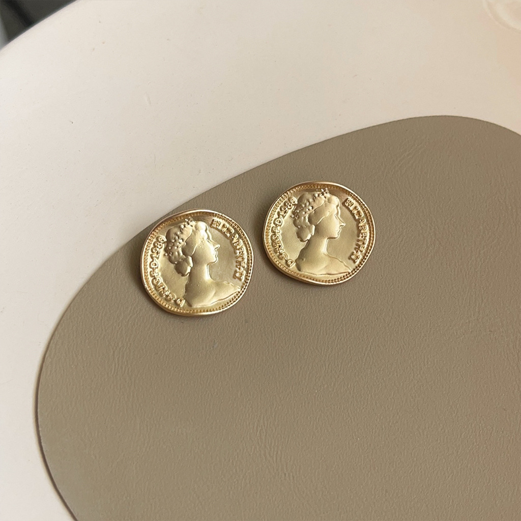 DIY アクセサリーバロックスタイル淡水真珠イヤリング女性の - Pearl Earring Stud のレビューと価格