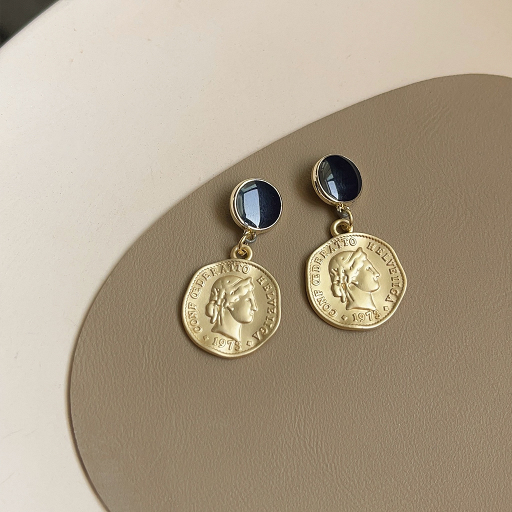 DIY アクセサリーバロックスタイル淡水真珠イヤリング女性の - Pearl Earring Stud のレビューと価格