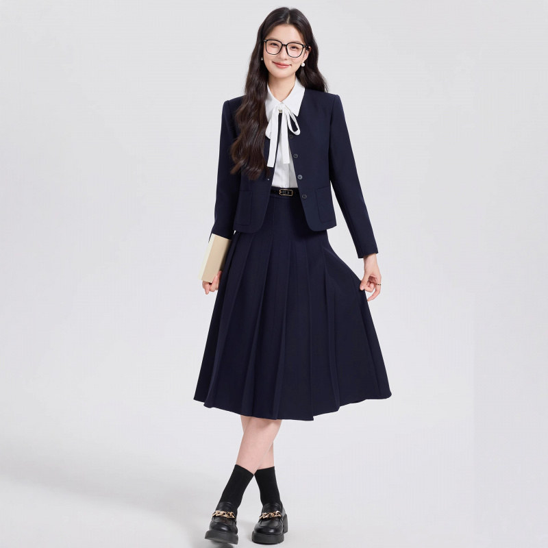 女性用グレーショートスーツセット プロフェッショナルフォーマ - Women Formal Wear For Interview のレビューと価格