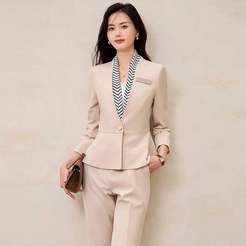 フォーマルな制服スタイルの女性ビジネスワークウェアブレザー女 - Women Formal Wear For Interview のレビューと価格