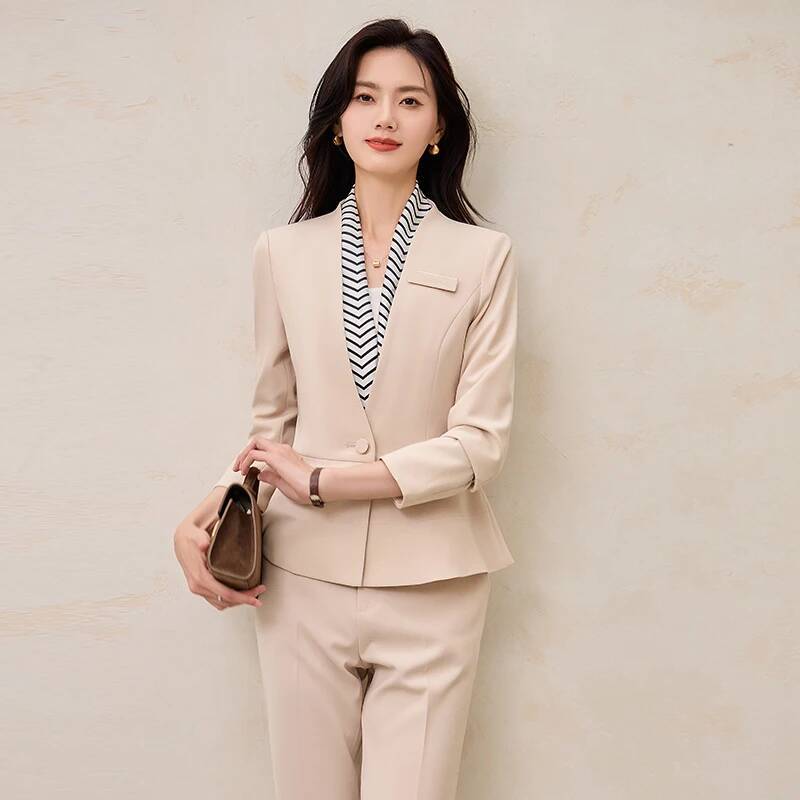 フォーマルな制服スタイルの女性ビジネスワークウェアブレザー女 - Women Formal Wear For Interview のレビューと価格