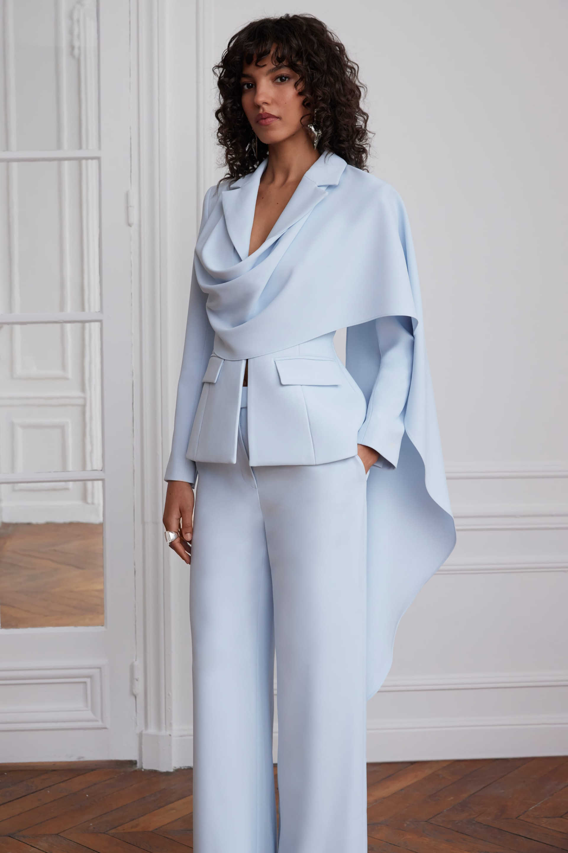 ユニークなデザインのレディースパンツスーツ 2ピースセット  - Unique Women'S Formal Wear のレビューと価格