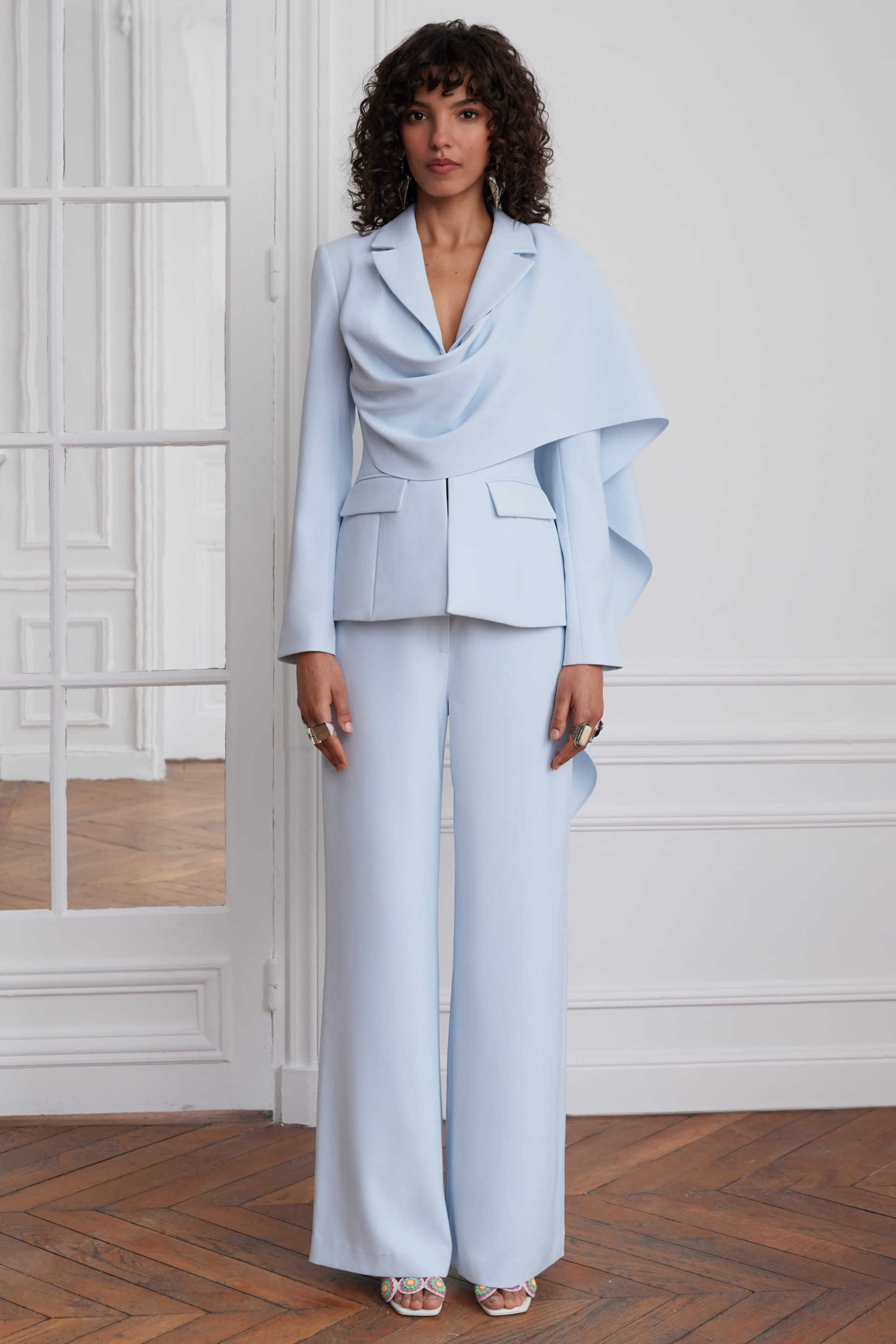 ユニークなデザインのレディースパンツスーツ 2ピースセット  - Unique Women'S Formal Wear のレビューと価格