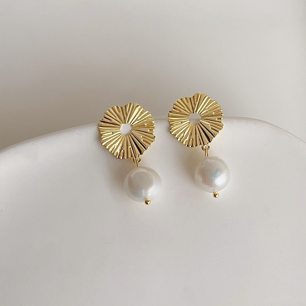DIY アクセサリーフレンチレトロバロック天然真珠イヤリング - Pearl Earring Stud のレビューと価格