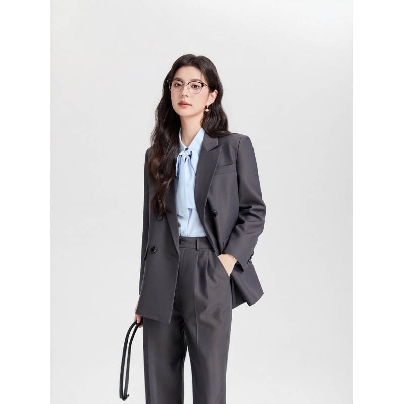 ネイビーブルーのダブルブレストレディースビジネススーツ202 - Women Formal Wear For Interview のレビューと価格